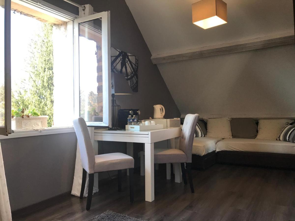 Chambres D'Hotes Des Demoiselles Ville-Saint-Jacques ภายนอก รูปภาพ