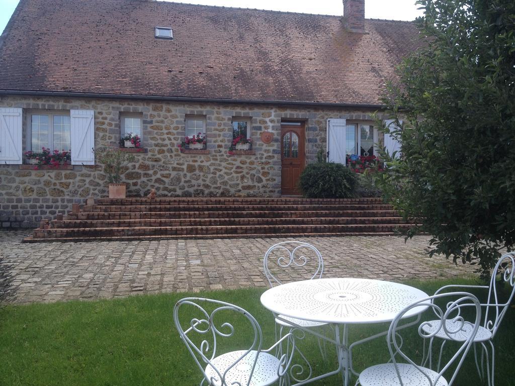 Chambres D'Hotes Des Demoiselles Ville-Saint-Jacques ภายนอก รูปภาพ