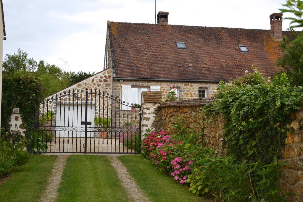 Chambres D'Hotes Des Demoiselles Ville-Saint-Jacques ภายนอก รูปภาพ