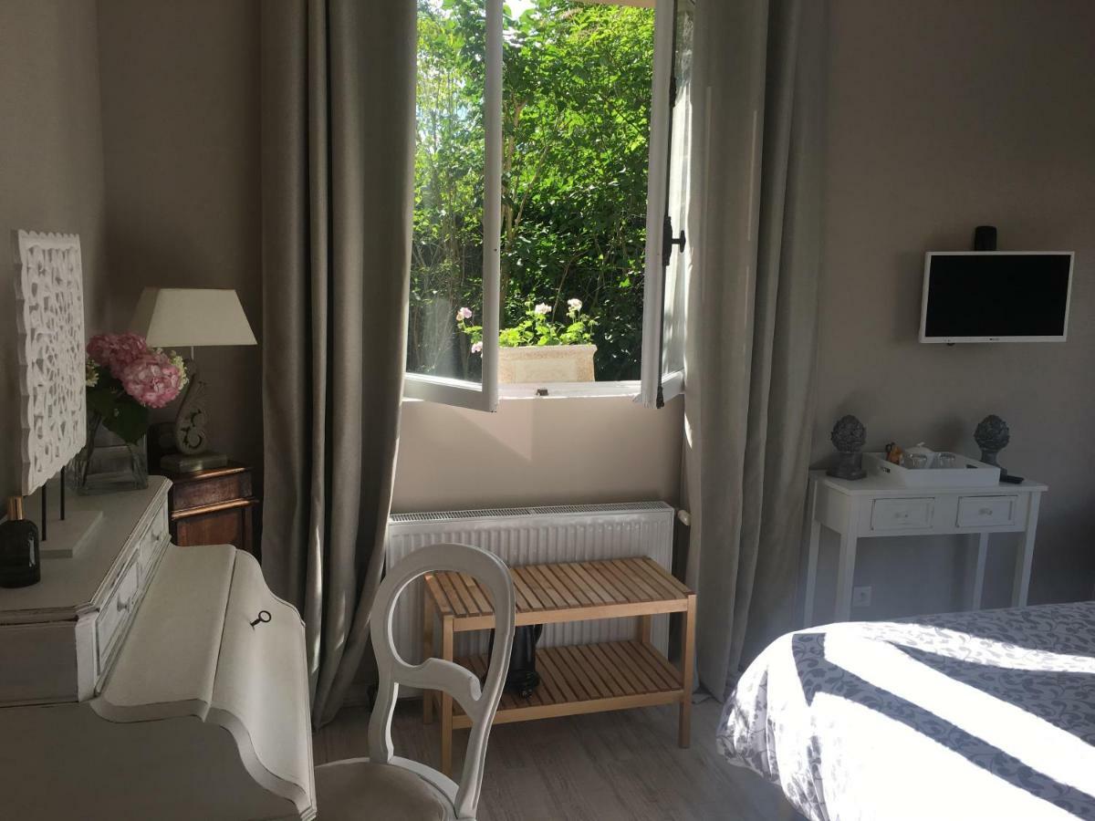 Chambres D'Hotes Des Demoiselles Ville-Saint-Jacques ภายนอก รูปภาพ